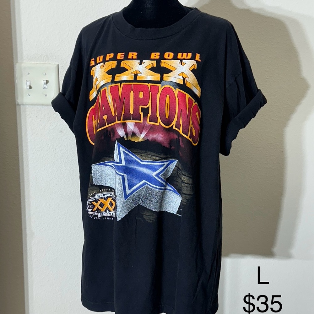 SOLD ON DEPOP Vintage Super Bowl Dallas cowboys